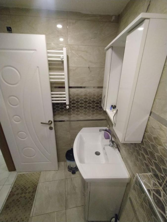 Ucal Apart Lägenhet Istanbul Exteriör bild
